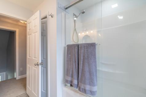 53 Cardinal Way Bangor ME 04401