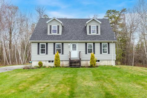 53 Cardinal Way Bangor ME 04401