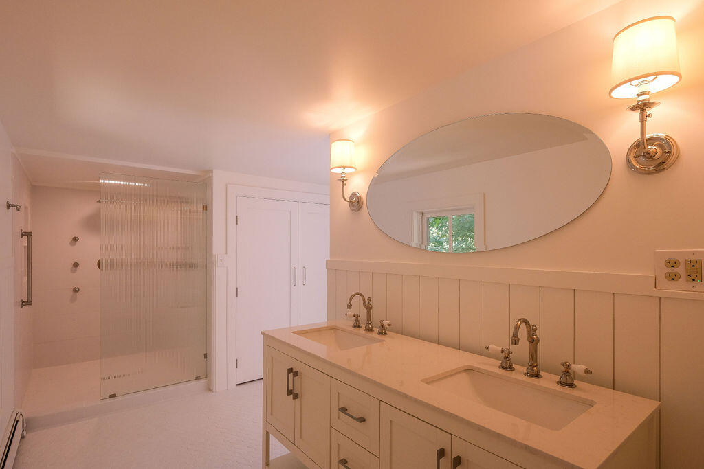 565 Bagaduce Road Brooksville ME 04617