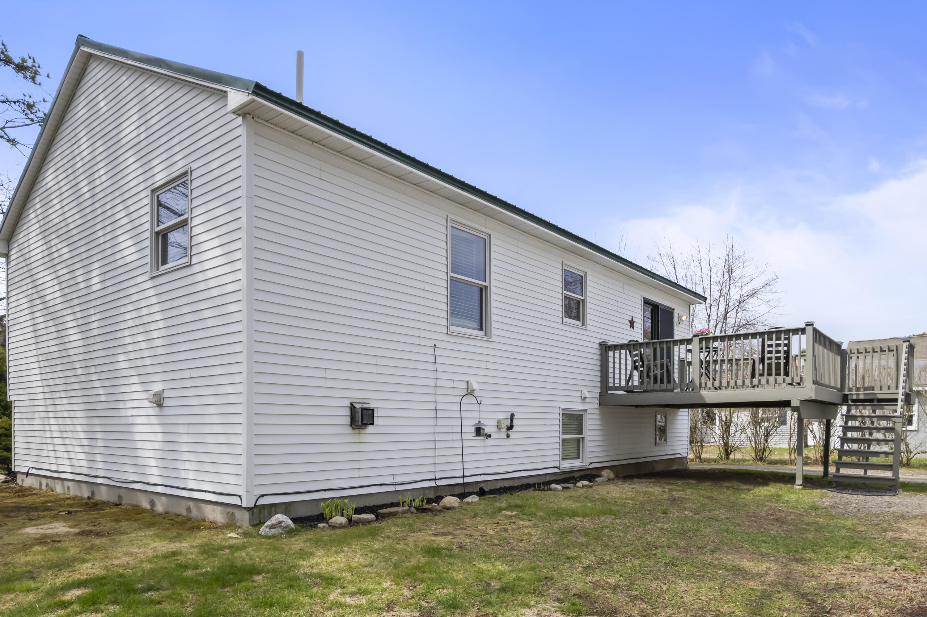 7 Bickford Avenue Brunswick ME 04011