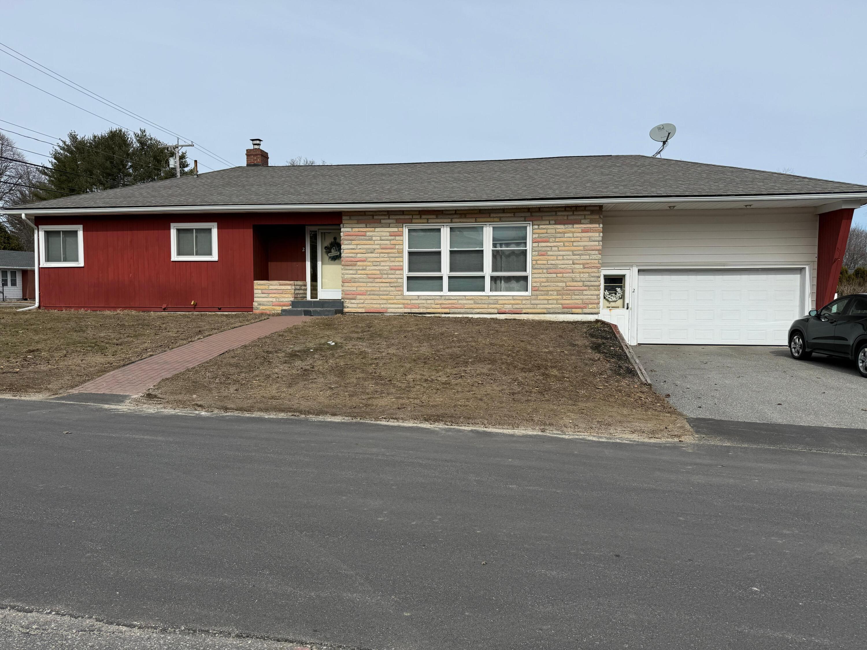 2 Nancy Street Lewiston ME 04240