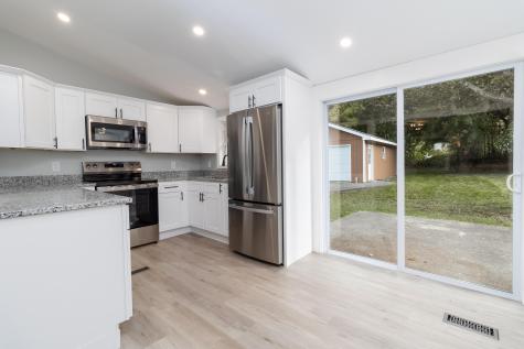 34 Flanders Street Auburn ME 04210