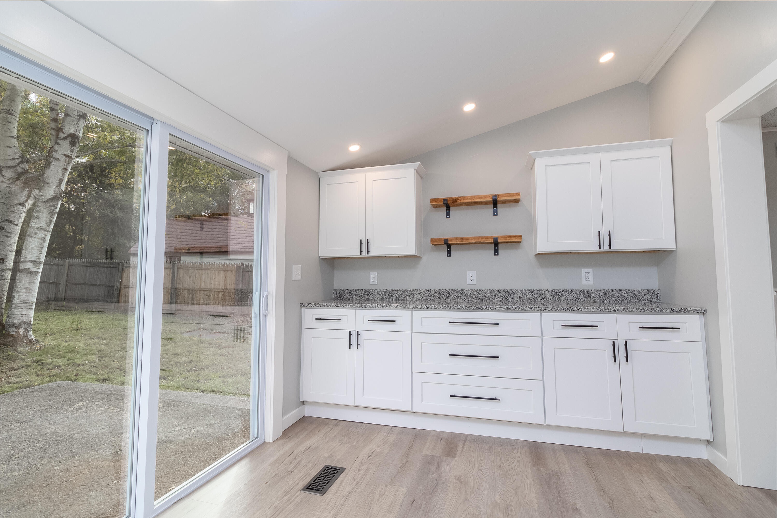 34 Flanders Street Auburn ME 04210