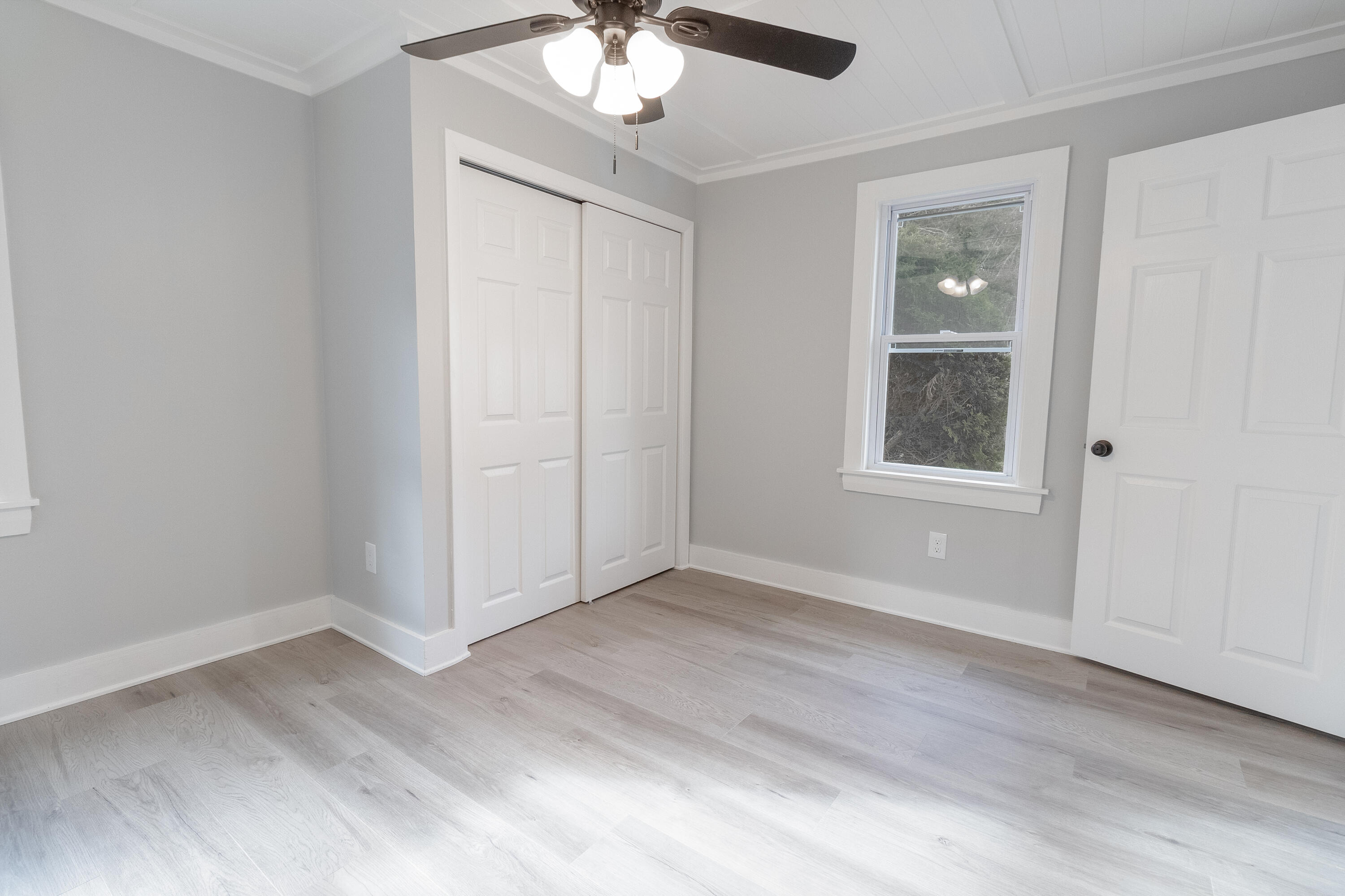 34 Flanders Street Auburn ME 04210