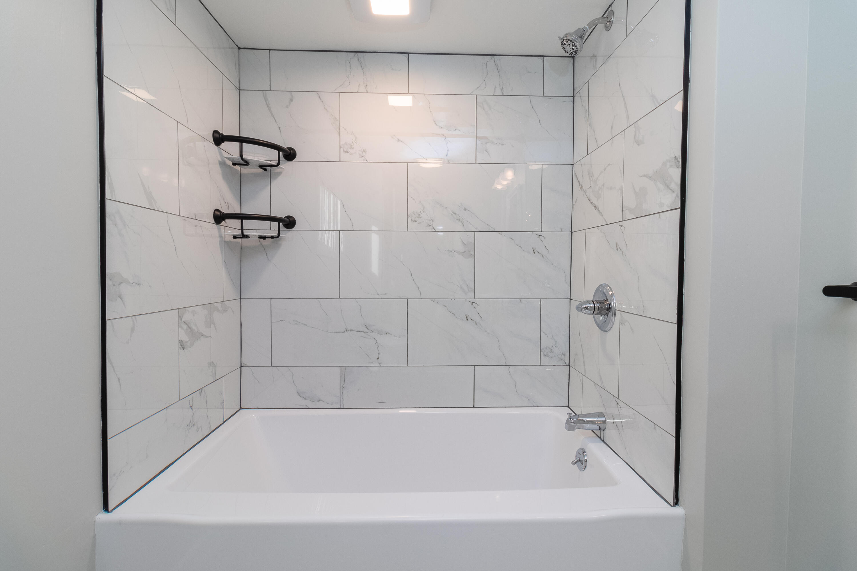 34 Flanders Street Auburn ME 04210