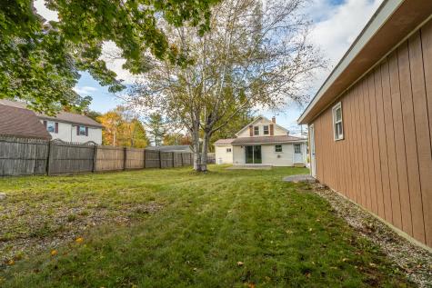 34 Flanders Street Auburn ME 04210