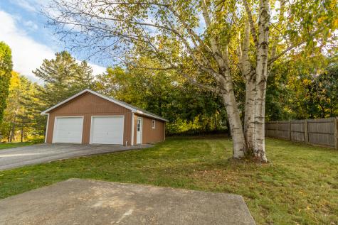 34 Flanders Street Auburn ME 04210