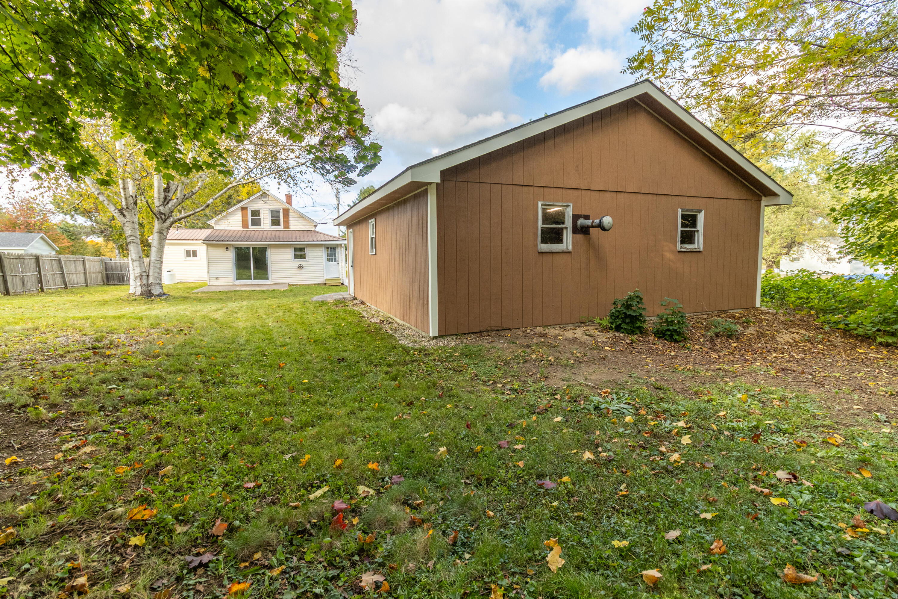 34 Flanders Street Auburn ME 04210