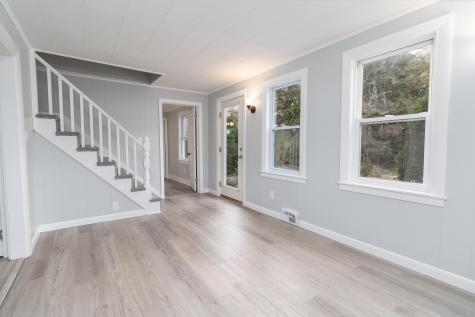 34 Flanders Street Auburn ME 04210