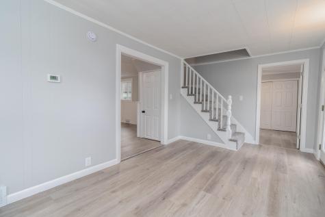 34 Flanders Street Auburn ME 04210