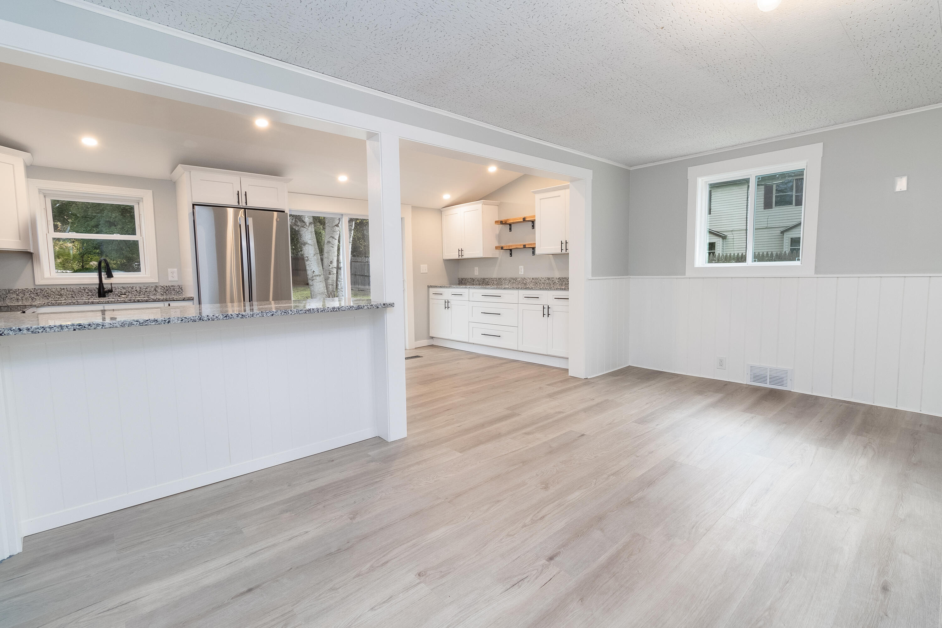 34 Flanders Street Auburn ME 04210