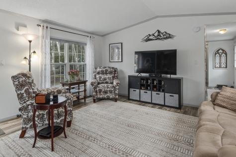 23 Mountainside Park Camden ME 04843