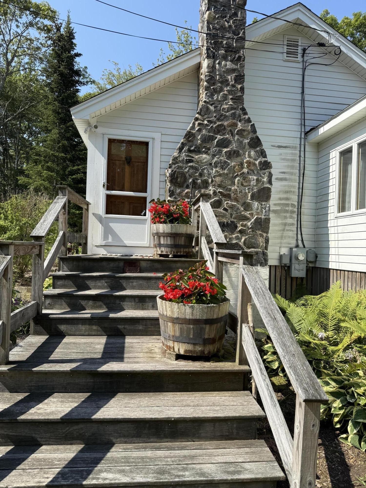 45 Old Mill Road Bristol ME 04554