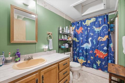 445 Snows Cove Road Sedgwick ME 04676