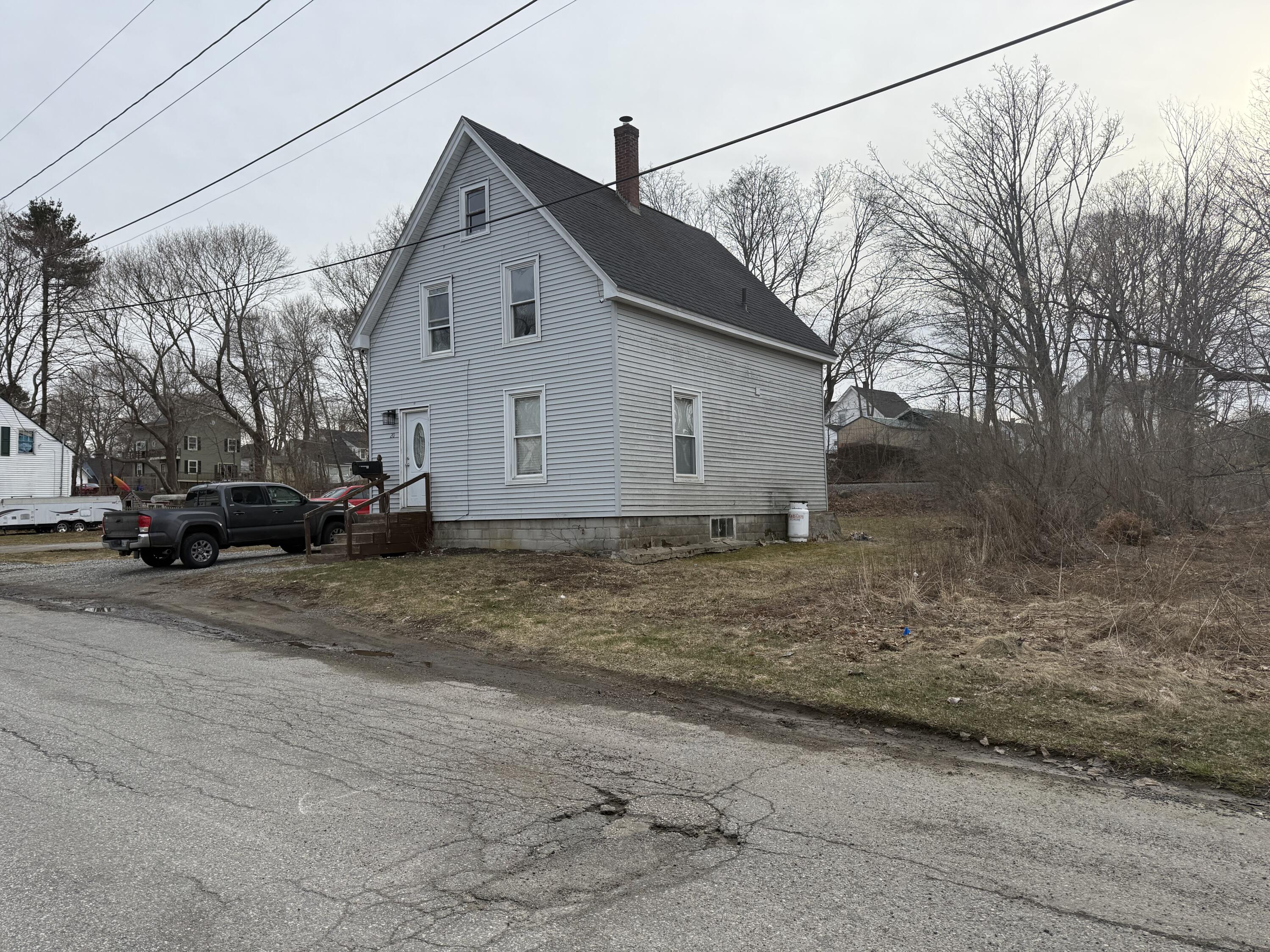 20 Lisle Street Rockland ME 04841