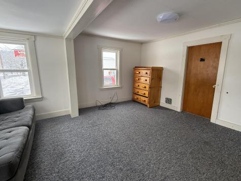 38 Auburn Road Peru ME 04290