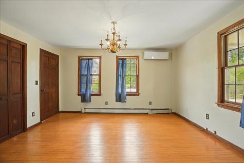 32 Skillings Corner Road Auburn ME 04210