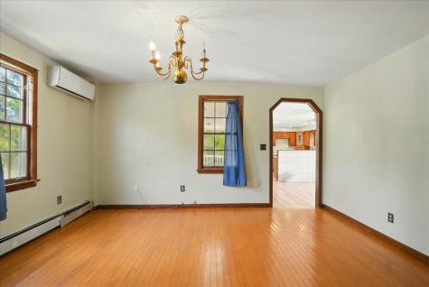 32 Skillings Corner Road Auburn ME 04210