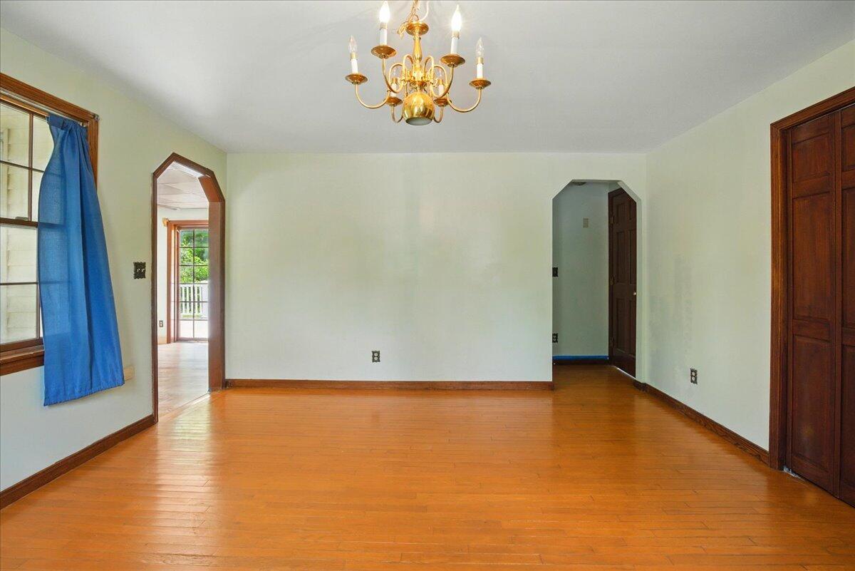 32 Skillings Corner Road Auburn ME 04210