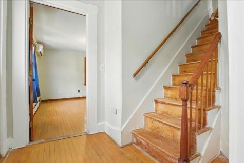 32 Skillings Corner Road Auburn ME 04210