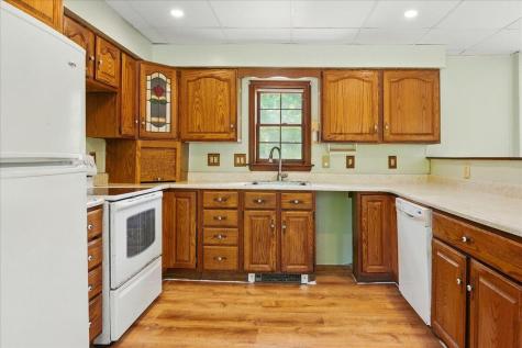 32 Skillings Corner Road Auburn ME 04210