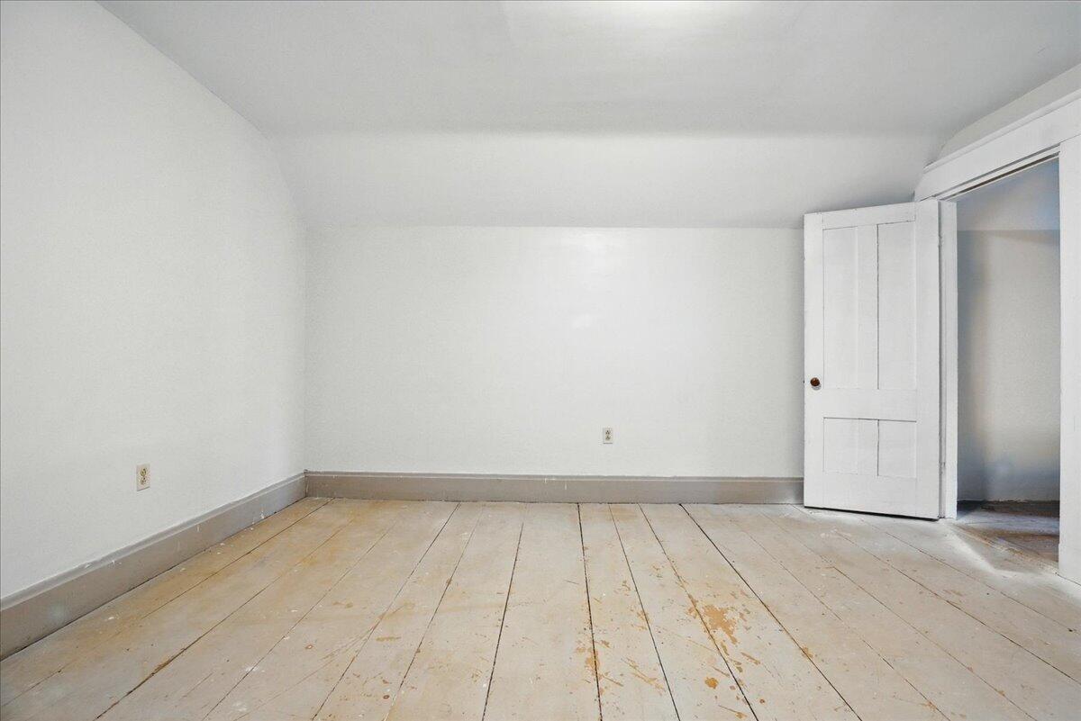 32 Skillings Corner Road Auburn ME 04210