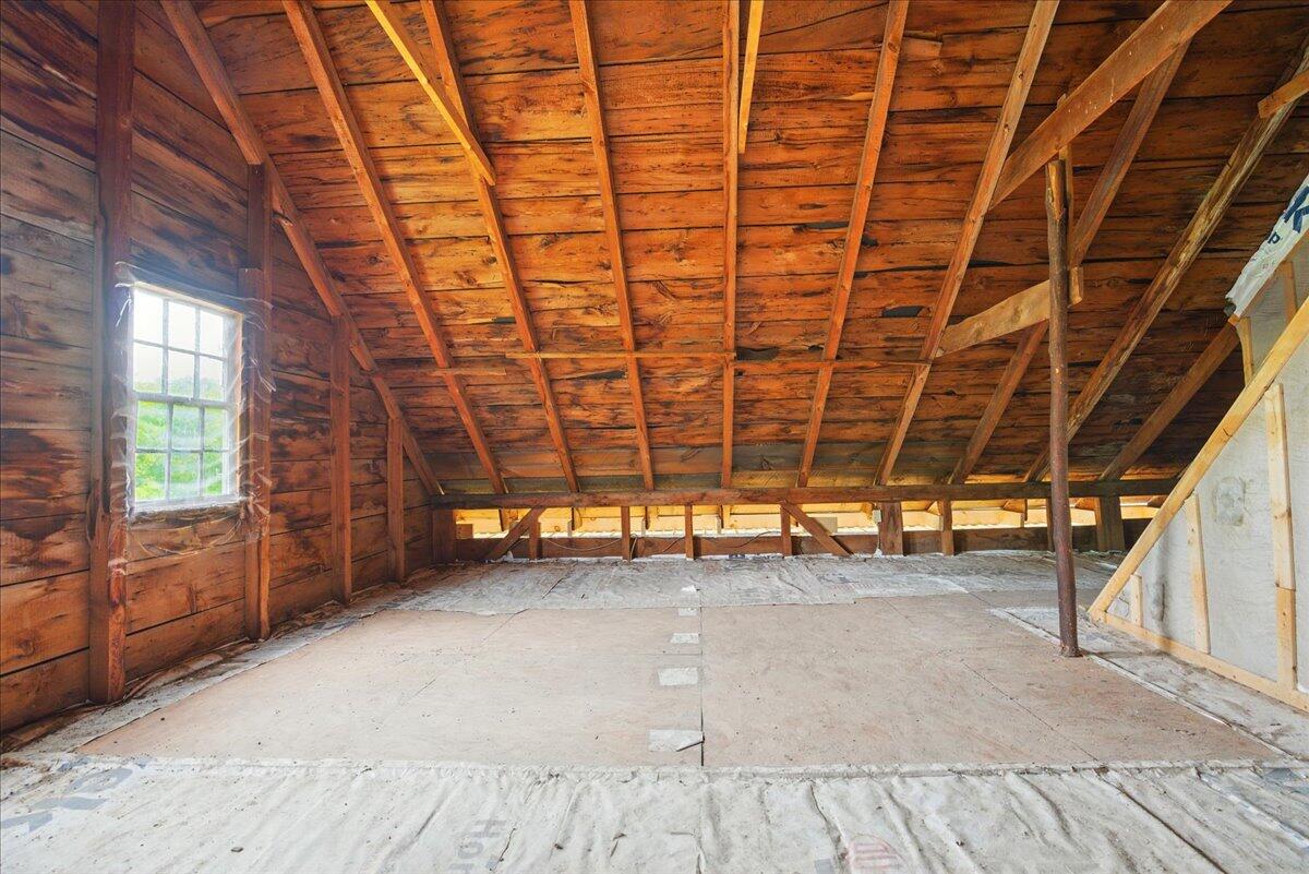 32 Skillings Corner Road Auburn ME 04210