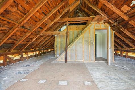 32 Skillings Corner Road Auburn ME 04210