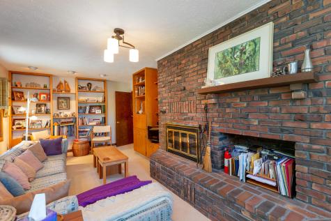 9 Adele Street Lewiston ME 04240