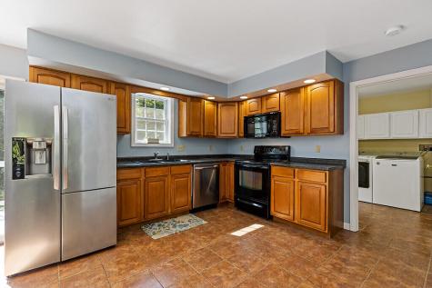 40 Guptill Road Belgrade ME 04917