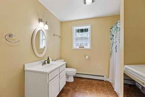 40 Guptill Road Belgrade ME 04917