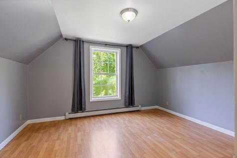 40 Guptill Road Belgrade ME 04917