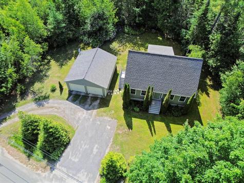 40 Guptill Road Belgrade ME 04917