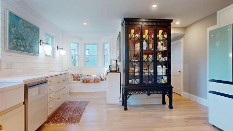 14 Maplewood Street Portland ME 04103