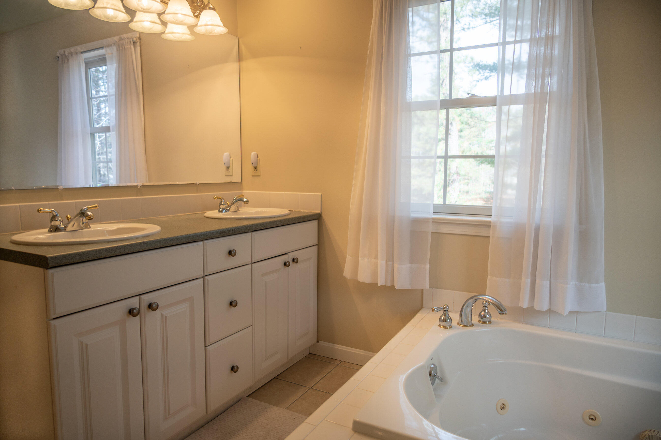 21 Oakmont Drive Old Orchard Beach ME 04064