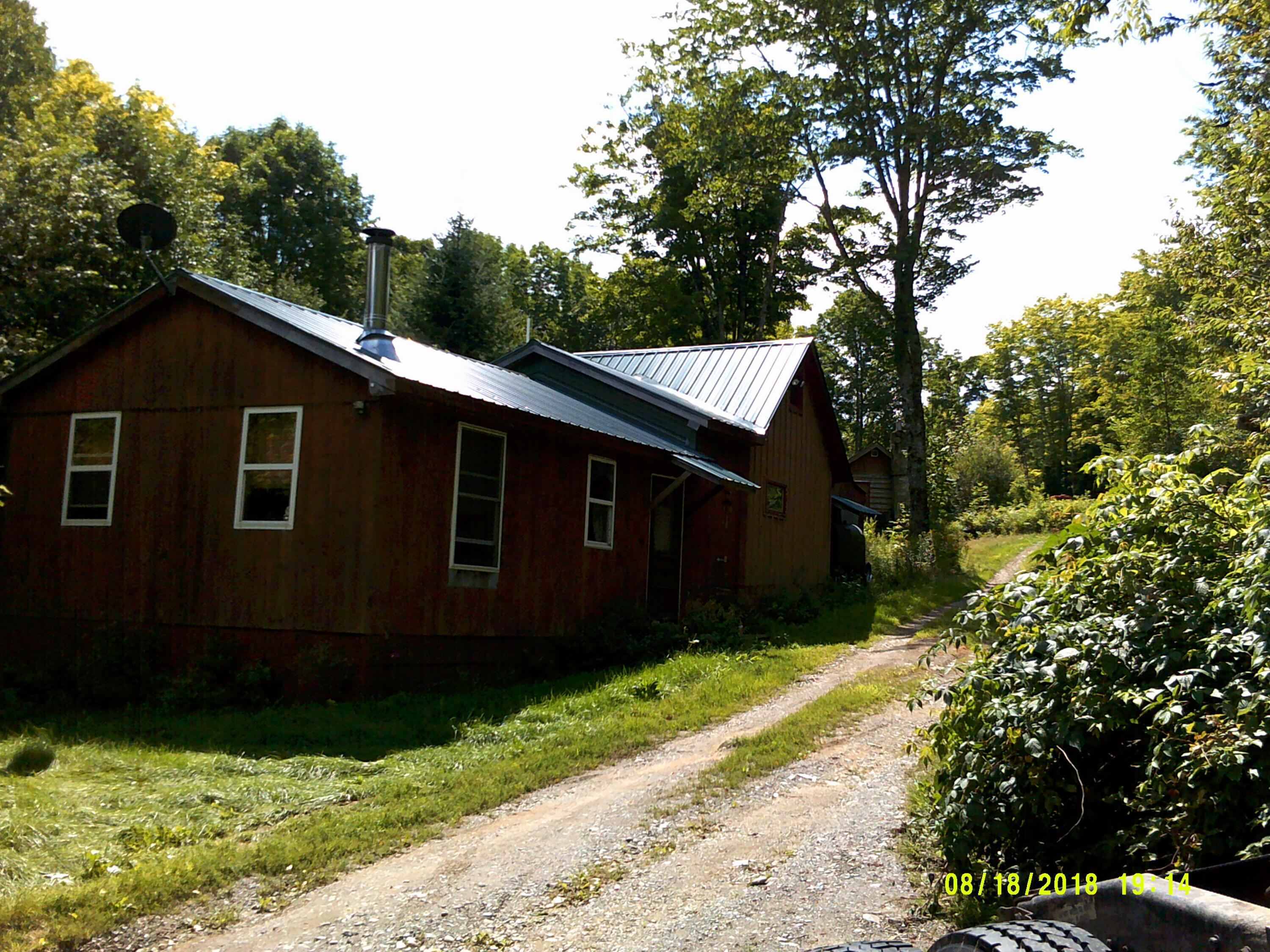 17 Kingsbury Road Wellington ME 04942
