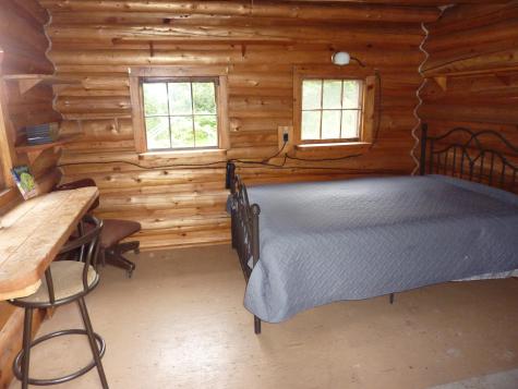 17 Kingsbury Road Wellington ME 04942