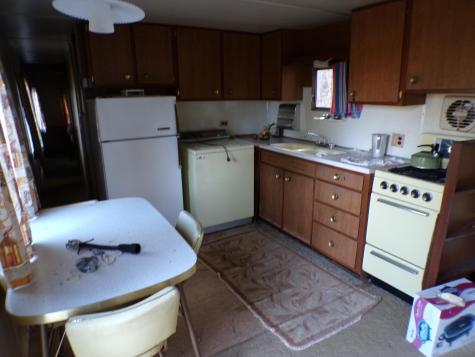 17 Kingsbury Road Wellington ME 04942