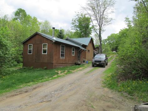 17 Kingsbury Road Wellington ME 04942