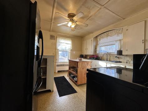 24 Collette Street Waterville ME 04901