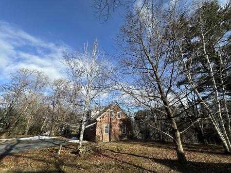 24 Collette Street Waterville ME 04901