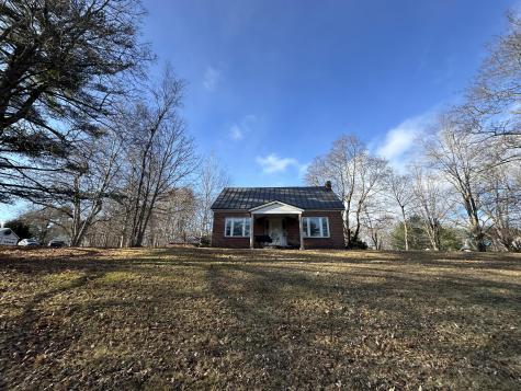 24 Collette Street Waterville ME 04901