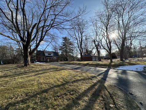 24 Collette Street Waterville ME 04901