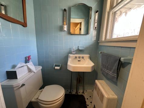 24 Collette Street Waterville ME 04901