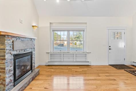 40 Morningstar Lane Portland ME 04103