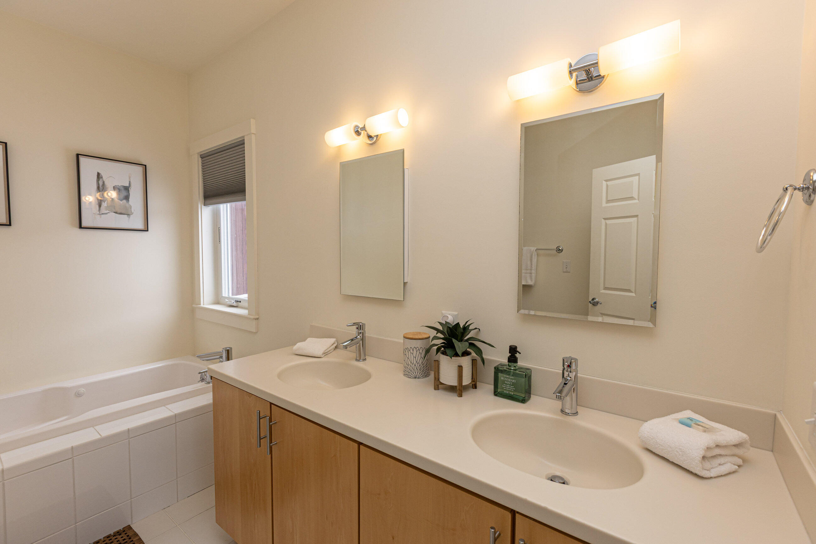 49 Magalloway Loop Sandy River Plt ME 04970