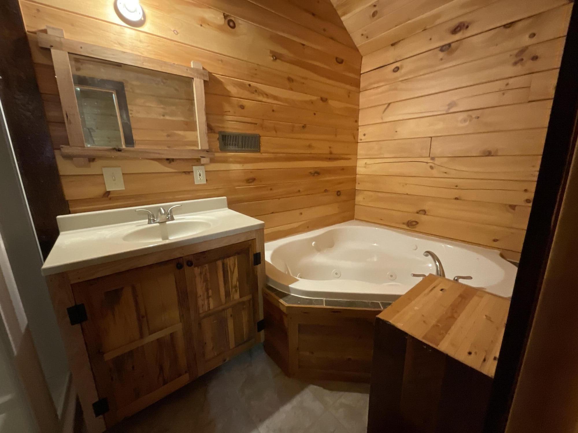 385 Greenacre Road Lincolnville ME 04849