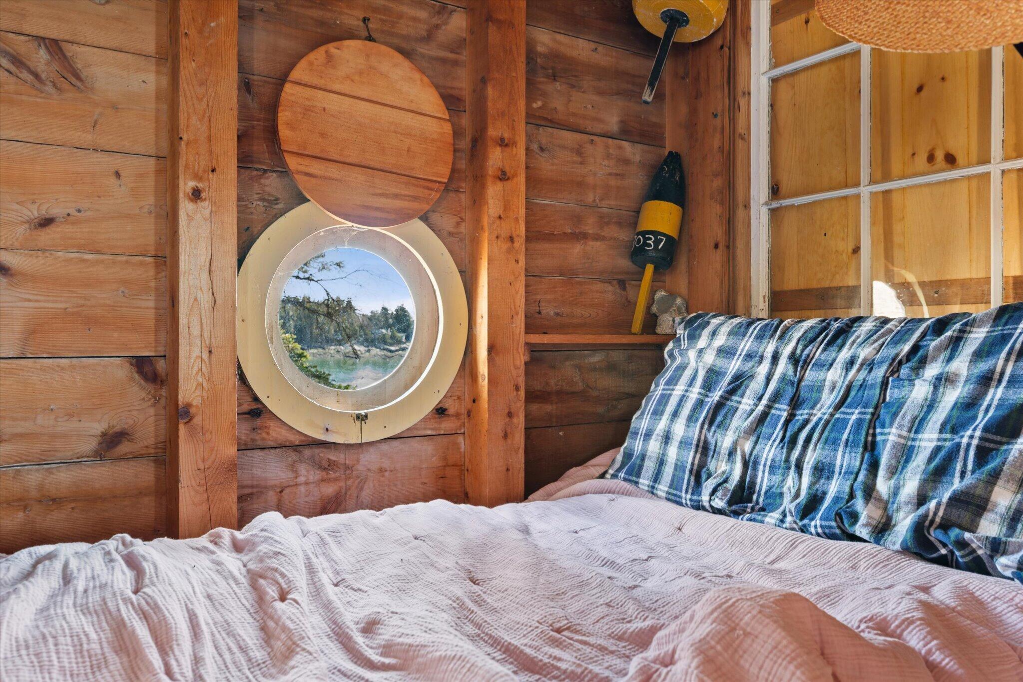 9999 Cove Island Harrington ME 04643