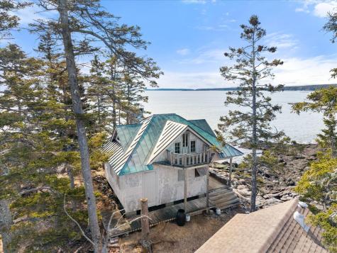 9999 Cove Island Harrington ME 04643