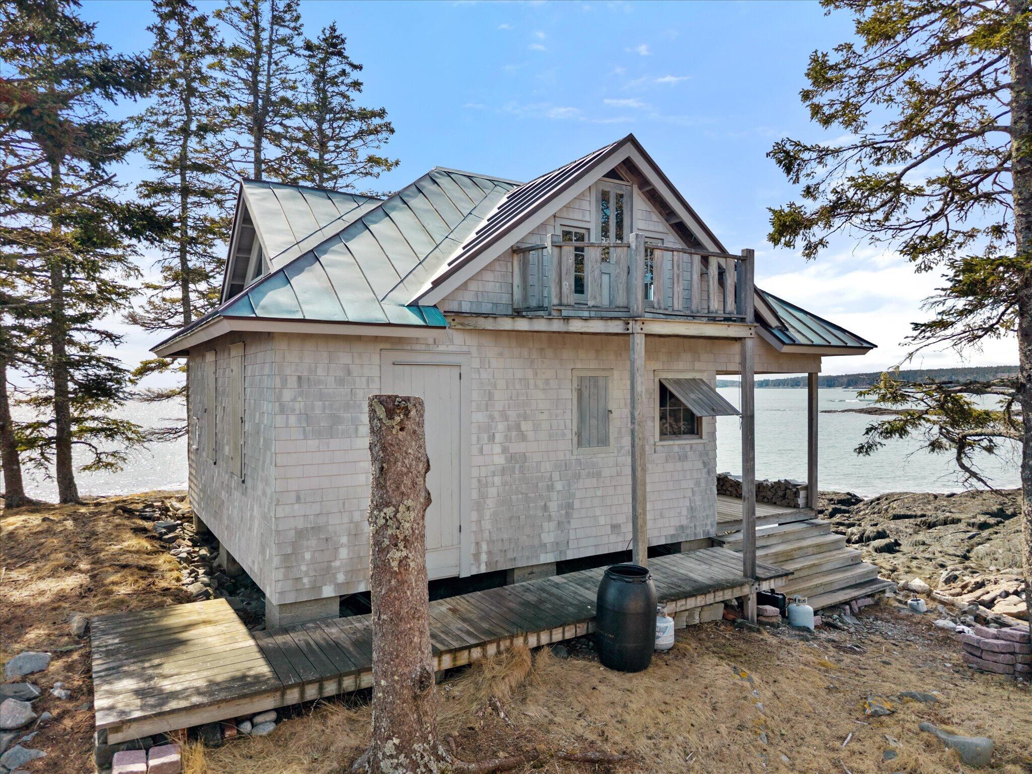 9999 Cove Island Harrington ME 04643